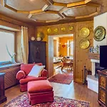 Francesca コルティーナ・ダンペッツォ