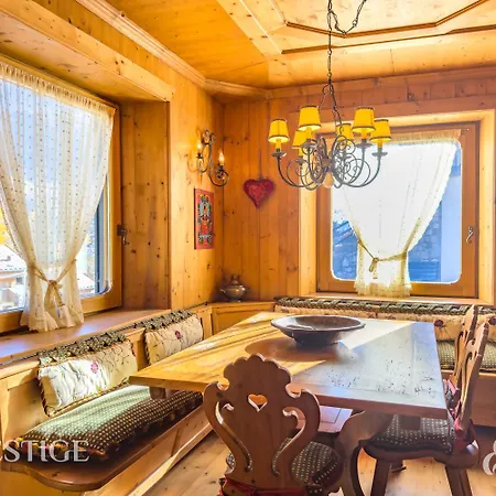 Francesca Lägenhet *